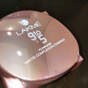 Biggest Loot Offer Only For Today Lakme Compact