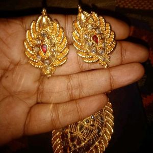 Sree Hari Pendent Set With Earrings.