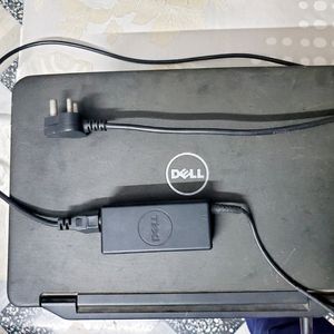 Laptop , Dell Vostro