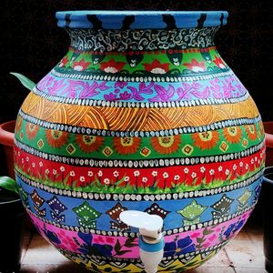 Teracotta/Clay Pot Hand-painte