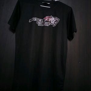 Muscle Garage Black Gym Tshirt