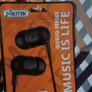 Music 🎶 Player Classy Wire Earphones Best Audio