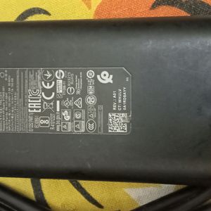 HP LAPTOP CHARGER NEW AND ORIGINAL 150 WATT