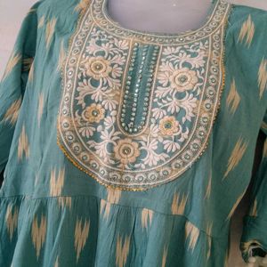 Short Kurti