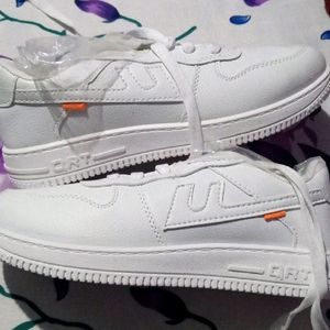 New White Shoe For Men Size 8 No Box