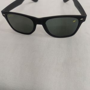 Fastrack Wayfarer Sunglasses ( Black Shade)