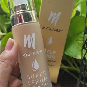 MyGlamm Super Serum Foundation