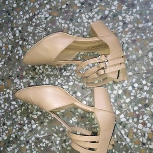 Tan Heels For Size 4.5,5