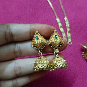 Golden Jhumki