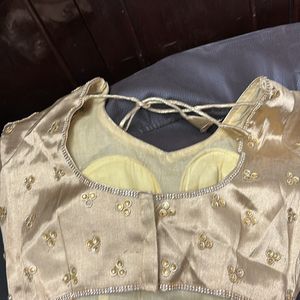 Blouse Golden