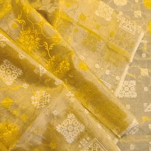 100% Pure Kadhua Banarasi Silk Kora