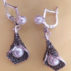 Mermaid Pearl Earrings