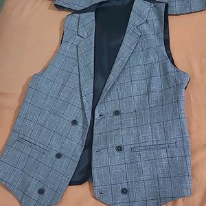 Linen Slim Fit Tuxedo Suit