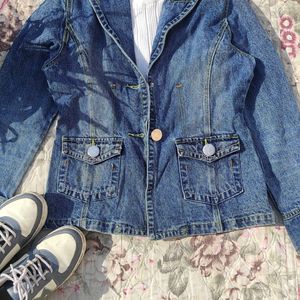 ✨Sale✨ Denim Jacket