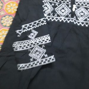 Black Kurti