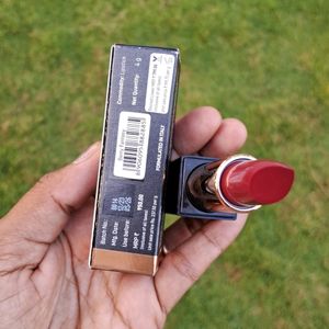 Myglamm Manish Malhotra Matte Lipstick Berry Fant