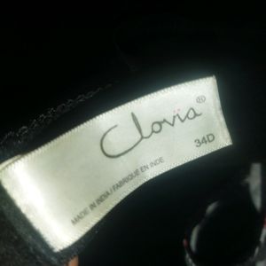 Almost New 34D Clovia Bra.