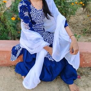 Flower Embroidary net Kurti With Salwar