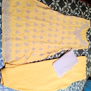 Kurta Set With Dupatta