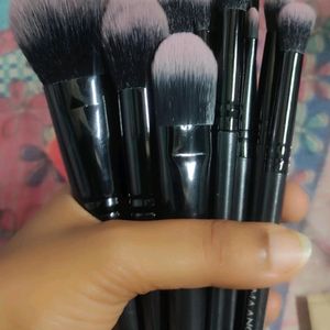 Makeup Brushes