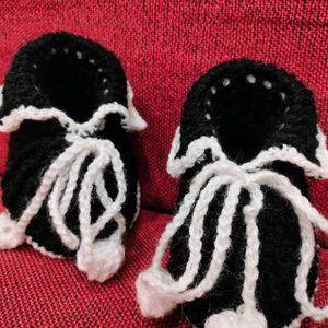 Woolen Shoes For Babies