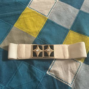 Very Pretty White Stretchable Waist Belt