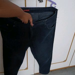 Black Mid Waist Jeans