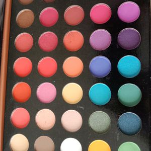 Eyeshadow Palette