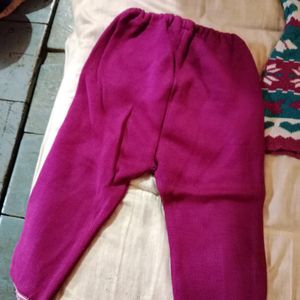 Girls Sweater With A Extra Pant