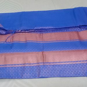 New Launch Banarasi Copper Silk Saree.. 💙