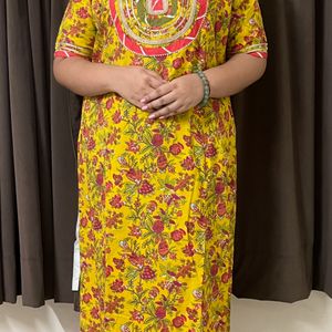 Cotton Embroidery Hota Patti Kurti