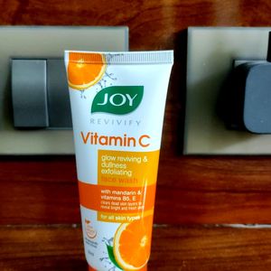 JOY VITAMIN C FACE WASH