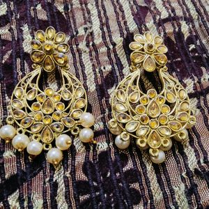 Newly Jhumka With Gold Pleated