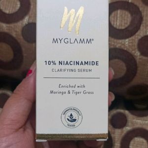 Myglamm 10% Niacinamide Clarifying Serum