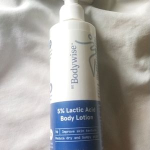 Latic  Acid Body Lotion For Brightening Skin