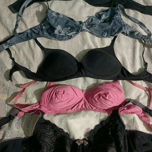 30rs Off 🚚3 Bras Mixed Size• padded