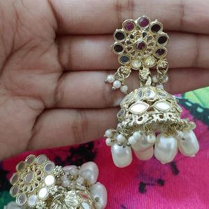 Necklace With Earrings & Mang Tika