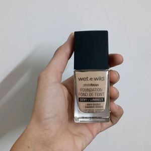 Wet N Wild Foundation