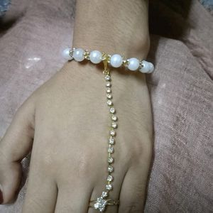 Pearl Bracelet