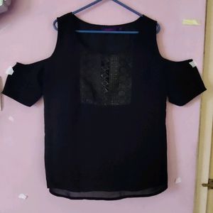 SRISHTI Black Cold Shoulder Top