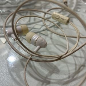 Wired Earphones | Fully Functional