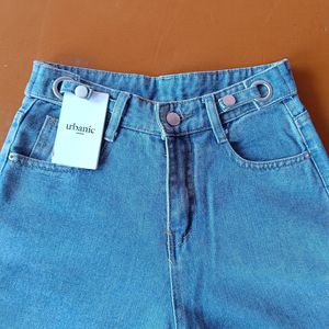 Urbanic Wide leg Blue Jeans For Women