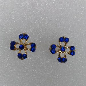 Blue  Flower Stone Stud