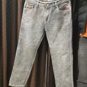 Men Straight Fit Jean