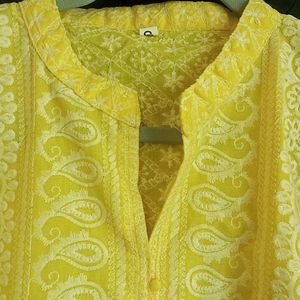 Yellow Chicken Kari Kurti