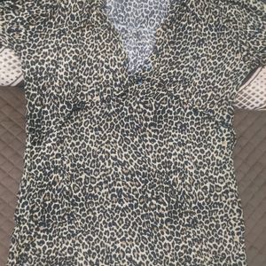 Gisl Tigerprint Top