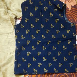 Kurta Pyjama With Jacket