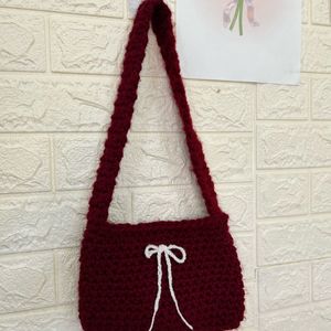 Crochet hand bag