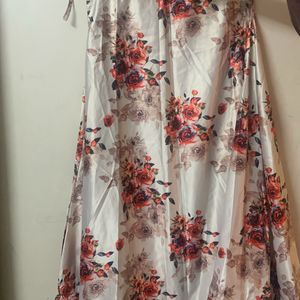 long skirt with floral prints