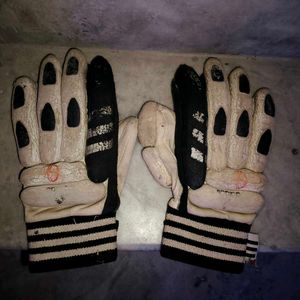 adidas Hand Gloves 🧤